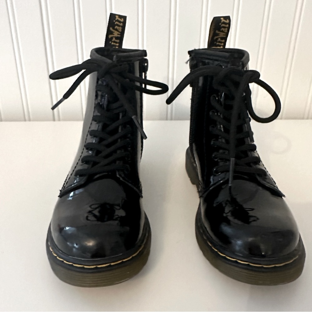 Dr. Martens 1460 Boot - Kids Size 11 US